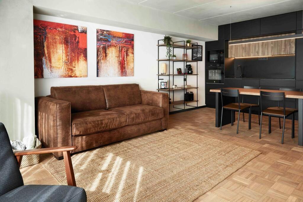 Apartamento En Pleno Centro Y A 200M De La Playa A Coruna Bagian luar foto