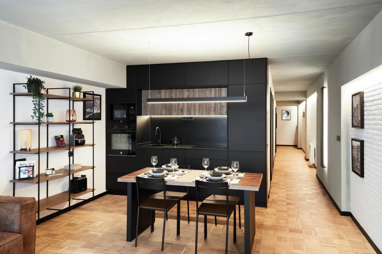 Apartamento En Pleno Centro Y A 200M De La Playa A Coruna Bagian luar foto
